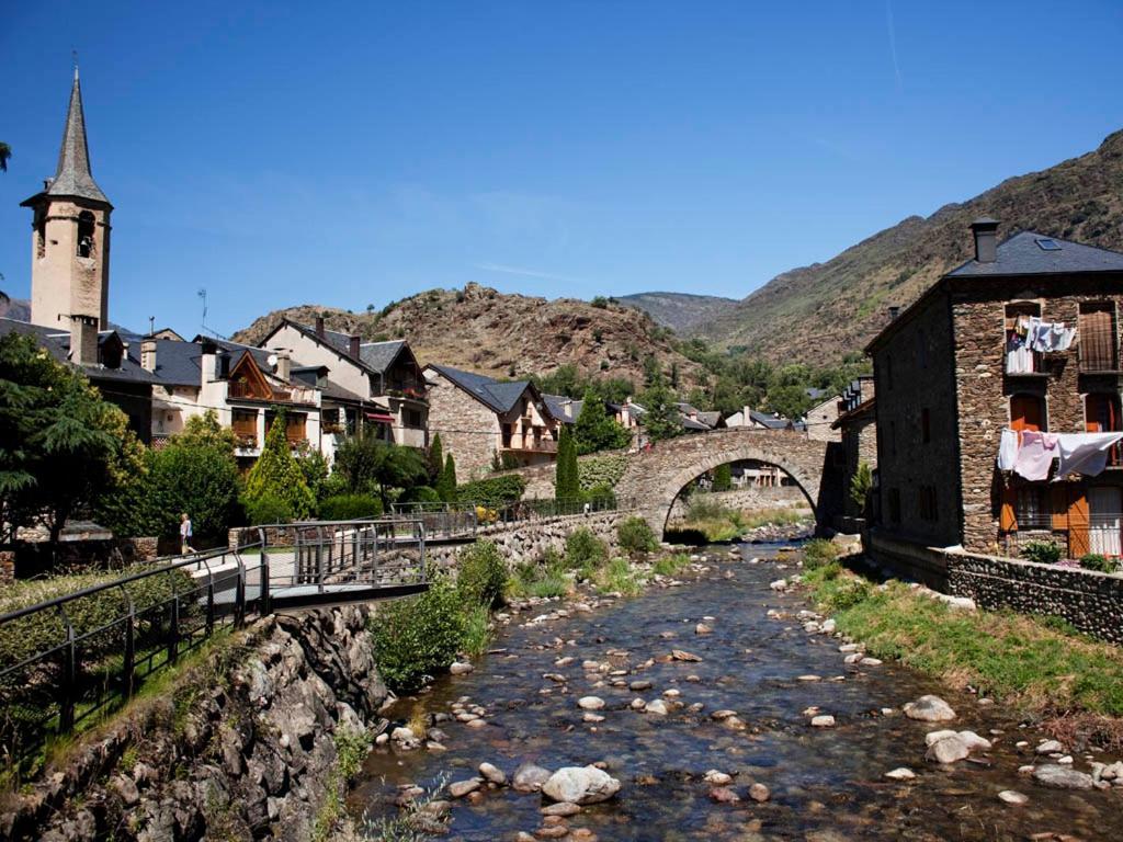 Posada D'Aneu Esterri d'Àneu Dış mekan fotoğraf